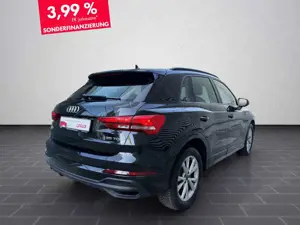 Audi Q3 S line 35 TDI 110(150) kW(PS) S tronic Bild 3