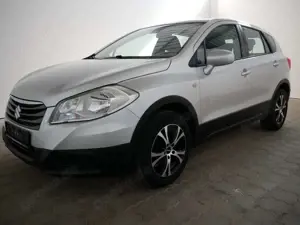 Suzuki SX4 S-Cross SX4 S-CROSS 1.6, 2WD, Sitzheitzung, uvm. Bild 5