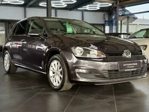 Volkswagen Golf VII Lim. Lounge BMT*HU/AU NEU*