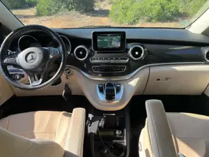 Mercedes-Benz V 220 V 220 d kompakt 4Matic 7G-TRONIC Avantgarde