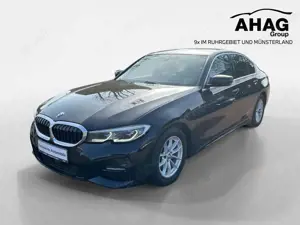 BMW 320 i Limousine