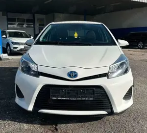 Toyota Yaris Bild 2