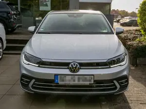 Volkswagen Polo 1.0 TSI Style DSG AHK Matrix Navi Pano Bild 2
