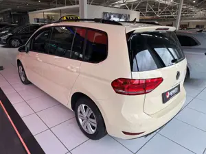 Volkswagen Touran Taxi TDI DSG 7-Sitzer | R-KAMERA Bild 5