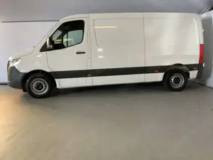 Mercedes-Benz Sprinter Sprinter 215 CDI AUTOMATIK RüKa AHK KLIMA NAV Bild 3