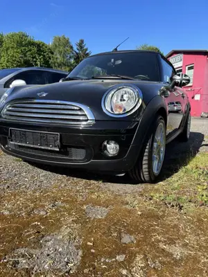 MINI One Cabrio Baujahr 06/2010 – Top gepflegt –