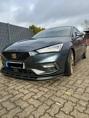 SEAT Leon e-Hybrid FR 204 PS 19 Zoll Einzelstück