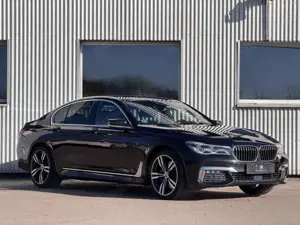 BMW 740 d xDrive M Sport 360*HUD*LED*Merino*Driving+