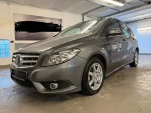 Mercedes-Benz B 180 BlueEFFICIENCY Sports Tourer