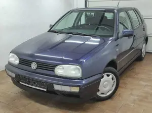 Volkswagen Golf III 1.6 *TÜV NEU* 1-HAND ALLWETTER SERVO Avenue