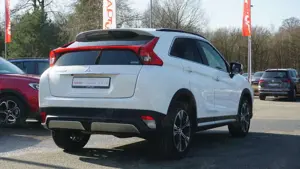 Mitsubishi Eclipse Cross Plus 4WD AWD LED Navi ACC 360° PDC Bild 5
