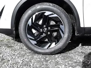 Nissan Qashqai N-Connecta 1.5 VC-T e-POWER 205PS 4x2 Winter-Paket Bild 3