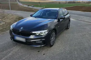 BMW 520 5er Touring Diesel 520d Touring Sport Line