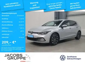 Volkswagen Golf VIII 1.5 eTSI DSG Style CAM*Navi*SHZ*LED