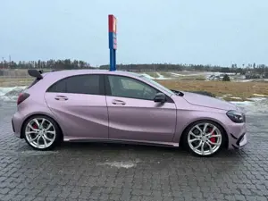 Mercedes-Benz A 45 AMG Classe Mercedes-AMG Speedshift DCT 4-Matic Bild 4