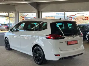Opel Zafira Bild 3