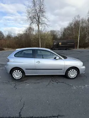 SEAT Ibiza 1.4 16V SportEdition Bild 3