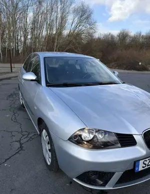 SEAT Ibiza 1.4 16V SportEdition Bild 2