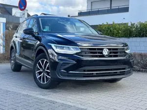 Volkswagen Tiguan 2.0 TDI*DSG*LED*ACC*Garantie*Kamera