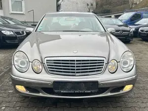 Mercedes-Benz E 200 E 200 Kompressor KEIN ROST/EXPORT Bild 2