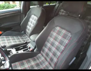 Volkswagen Golf GTI Golf GTI (BlueMotion Technology) Performance Bild 3