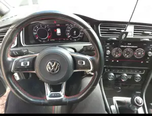 Volkswagen Golf GTI Golf GTI (BlueMotion Technology) Performance Bild 2