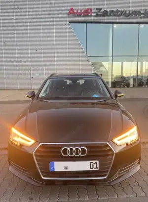 Audi A4 Audi A4 Avant B8 – Top gepflegt Bild 3