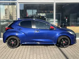 Toyota Yaris Hybrid 1.5 VVT-i Tokyo Pop-Out*HUD*JBL*Navi* Bild 4