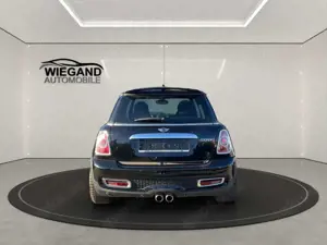 MINI Cooper S Aut.+CHILI+NAVI+PANO+PDC+ Bild 4