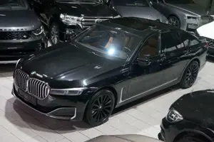 BMW 750