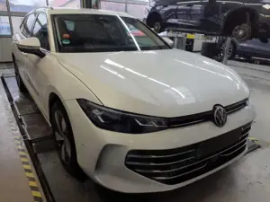 Volkswagen Passat Variant 1.5 eTSI Business ACC RFK LED