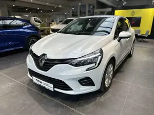 Renault Clio INTENS E-TECH 140