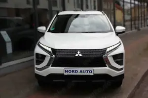 Mitsubishi Eclipse Cross 2.4 PHEV 4x4 Navi/Kam/Sitzhzg/Ahk Bild 3