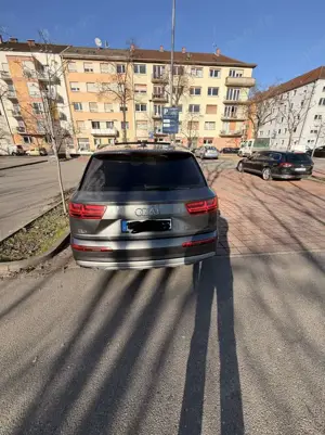 Audi Q7 50 TDI quattro tiptronic