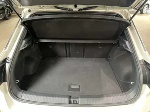 Volkswagen T-Roc GOAL 1.0 TSI 6-Gang LED Navi RFK ACC APPC Klima Bild 5