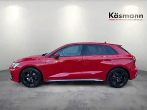 Audi A3 S line 30TFSI AHK HUD PANO SONOS Bild 4