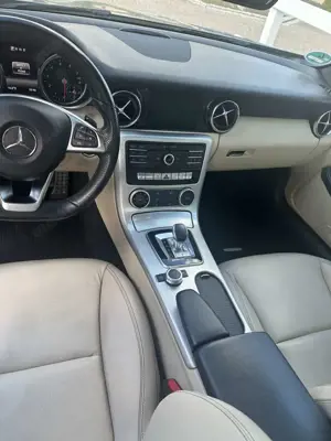 Mercedes-Benz SLC 180 SLC 180 (172.431) Bild 4