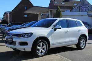 Volkswagen Touareg V6 FSI BMT+XENON+AHK+LEDER+MEMORY+NAVI