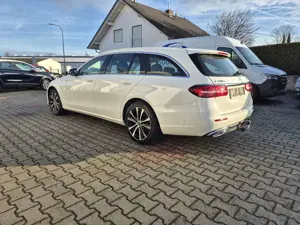 Mercedes-Benz E 300 e T Avantgarde AHK, LED, Rückfahrkamera, AppleCarp Bild 5