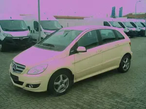 Mercedes-Benz B 180 B B 180 NGT Aut. Klima Sitzh Benzin/Erdgas