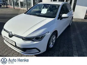 Volkswagen Golf VIII 1.5 TSI REAR-VIEW + NAVI + APP-CON + Garantie