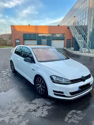 Volkswagen Golf Bild 2