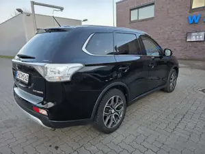 Mitsubishi Outlander Bild 4