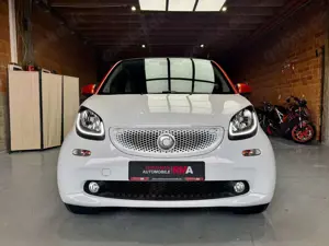 smart forTwo Basis 0.9 Turbo+PDC+KLIMA+COOLAUDIO+SHZ Bild 2