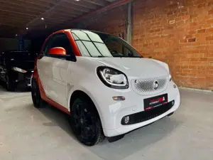 smart forTwo Basis 0.9 Turbo+PDC+KLIMA+COOLAUDIO+SHZ Bild 3