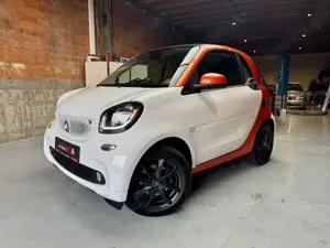 smart forTwo Basis 0.9 Turbo+PDC+KLIMA+COOLAUDIO+SHZ