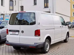 Volkswagen T6.1 Transporter lang | Klima | 2.0TDI | Kasten | KomfortPlus | PDC Bild 3