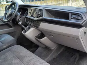 Volkswagen T6.1 Transporter lang | Klima | 2.0TDI | Kasten | KomfortPlus | PDC Bild 5