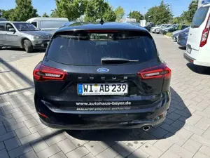 Ford Focus Turnier 1.0 EcoBoost Hybrid TITANIUM X Bild 4