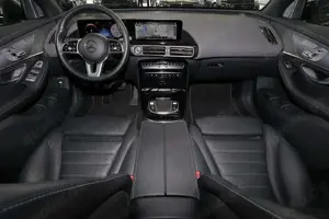 Mercedes-Benz EQC 400 4M HEAD UP+DISTRONIC+MEMORY+360°+LED+20" Bild 4